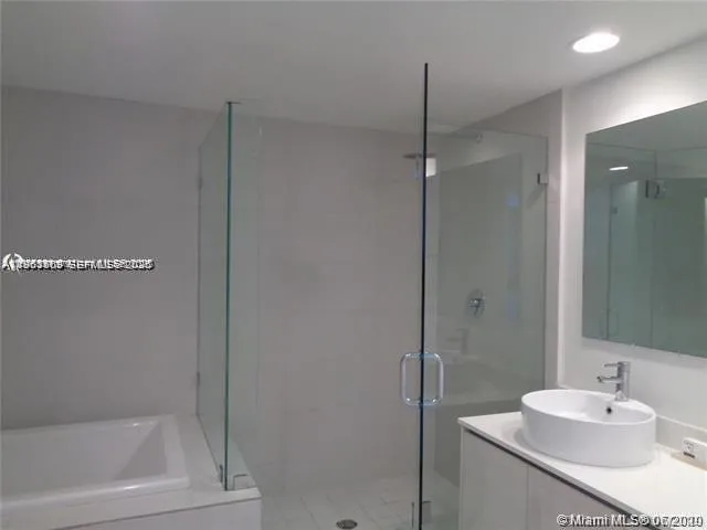 2600 E Hallandale Beach Blvd #T301 Hallandale Beach, FL 33009