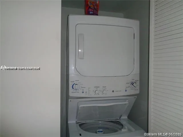 2600 E Hallandale Beach Blvd #T301 Hallandale Beach, FL 33009