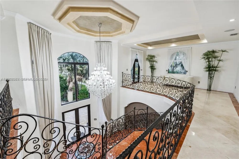 8200 NW 163rd St Miami Lakes, FL 33016