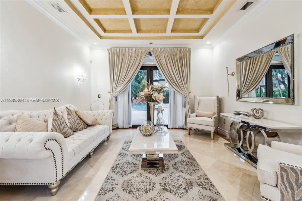 8200 NW 163rd St Miami Lakes, FL 33016