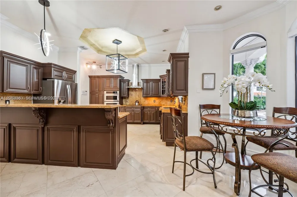 8200 NW 163rd St Miami Lakes, FL 33016