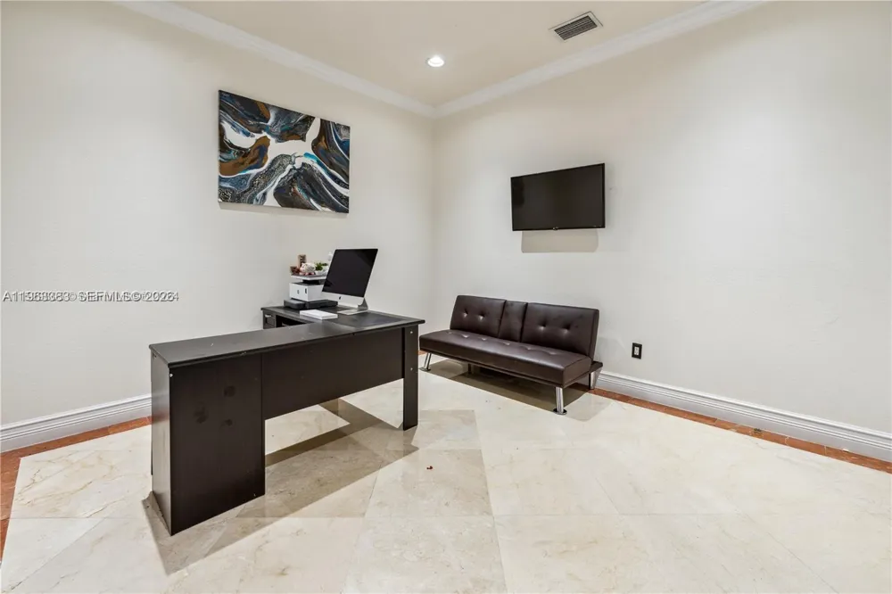8200 NW 163rd St Miami Lakes, FL 33016