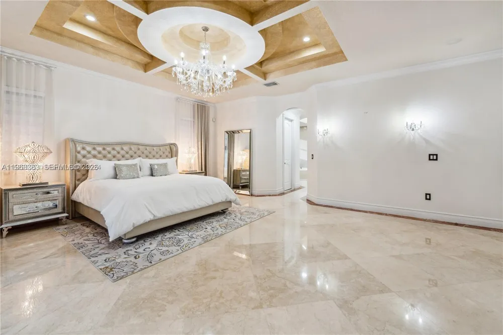 8200 NW 163rd St Miami Lakes, FL 33016