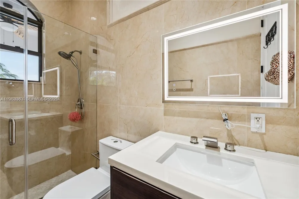 8200 NW 163rd St Miami Lakes, FL 33016