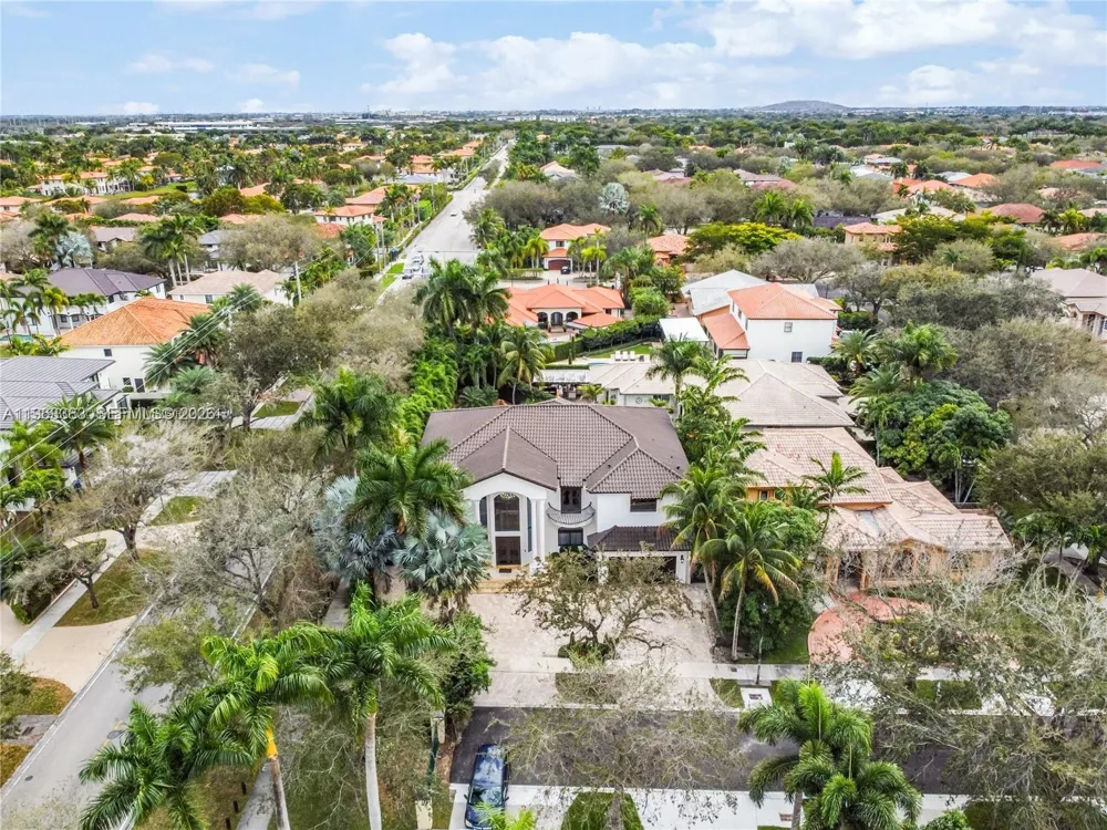 8200 NW 163rd St Miami Lakes, FL 33016