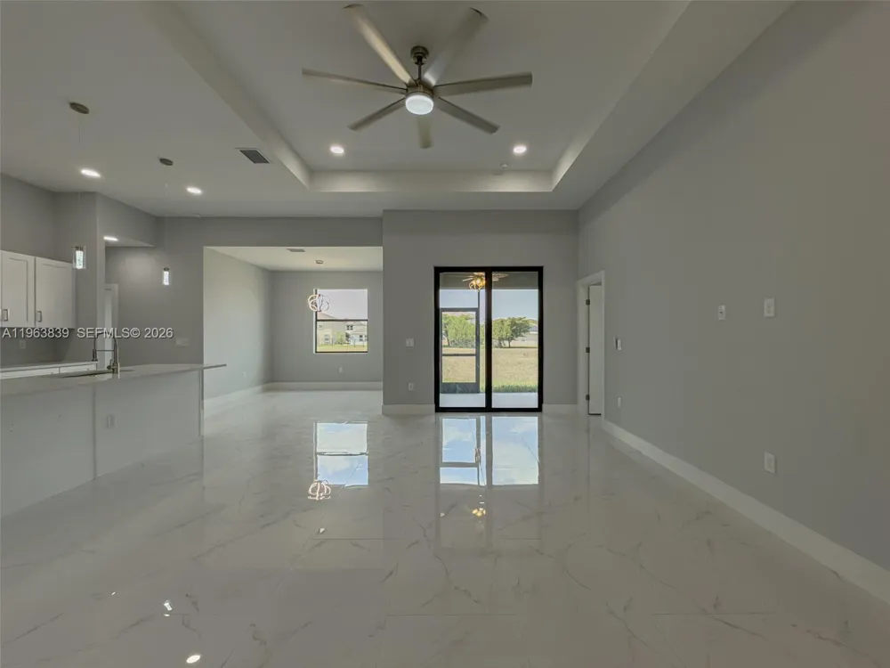 417 Paddock St Lehigh Acres, FL 33974