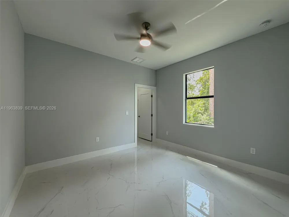 417 Paddock St Lehigh Acres, FL 33974