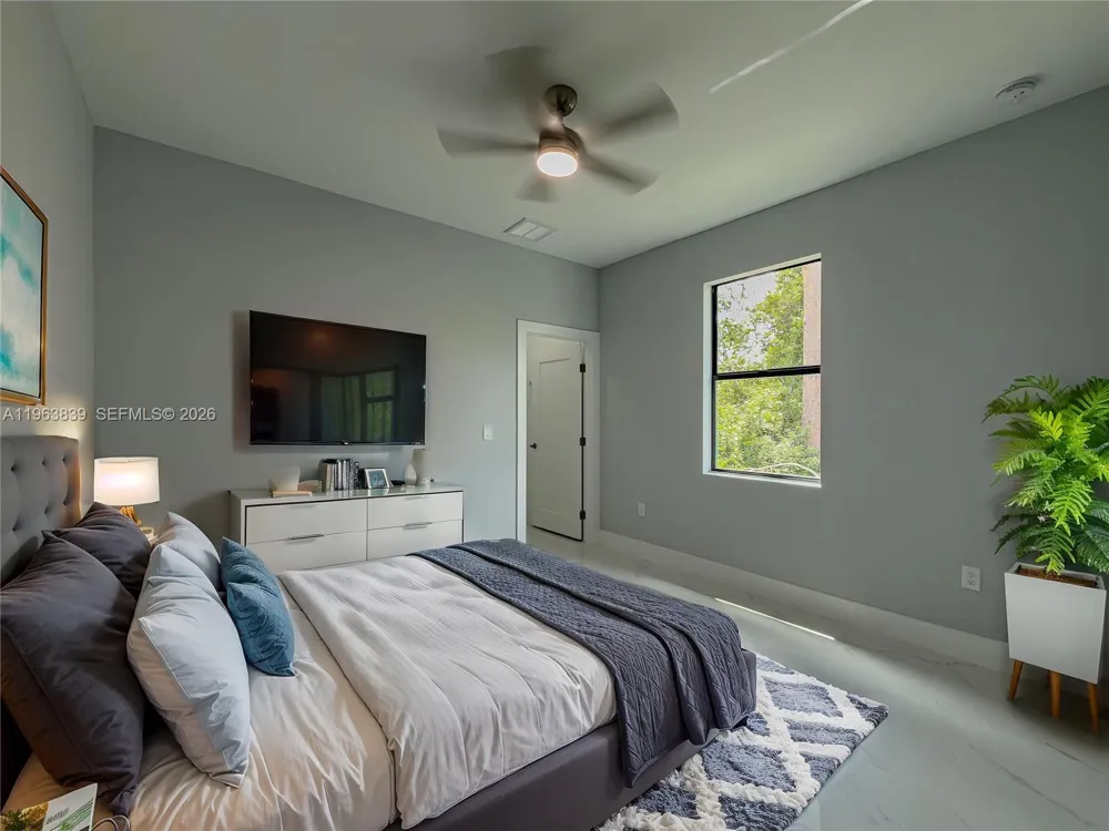 417 Paddock St Lehigh Acres, FL 33974