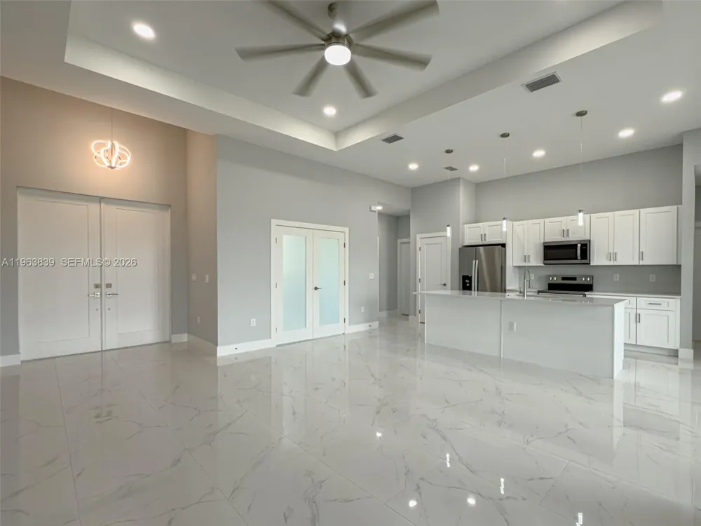 417 Paddock St Lehigh Acres, FL 33974