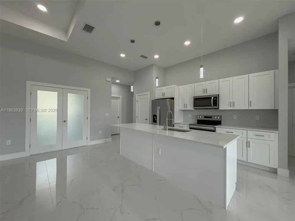 417 Paddock St Lehigh Acres, FL 33974
