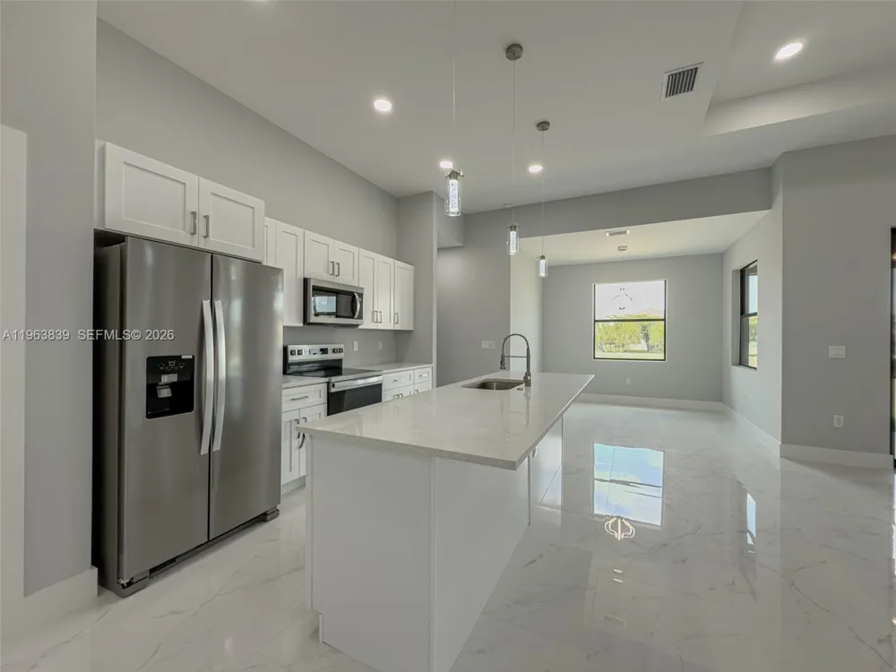 417 Paddock St Lehigh Acres, FL 33974