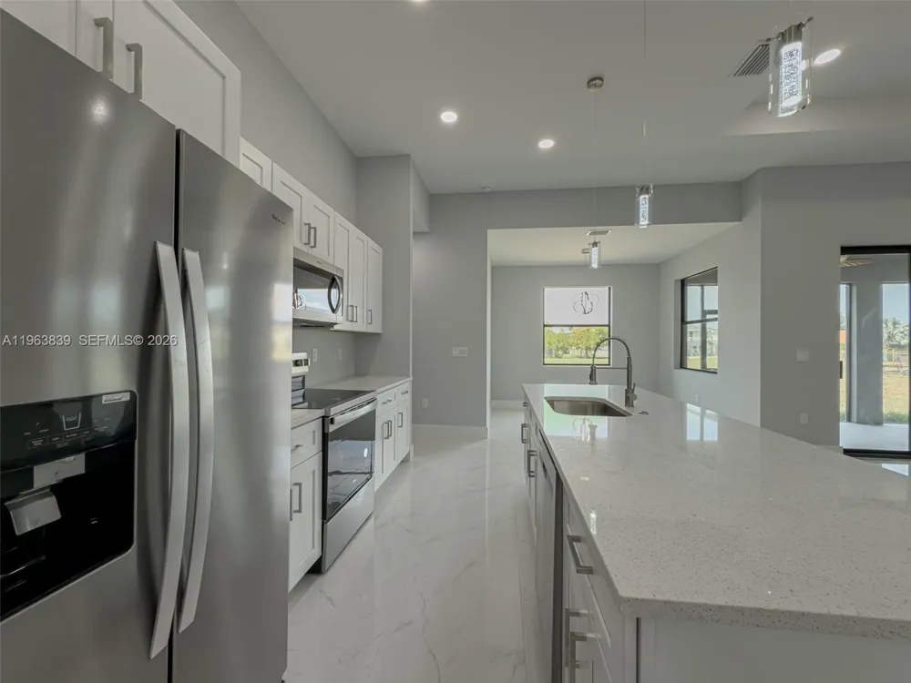 417 Paddock St Lehigh Acres, FL 33974