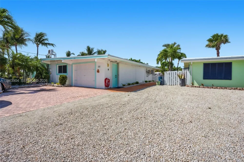 151 10th St Key Colony, FL 33051