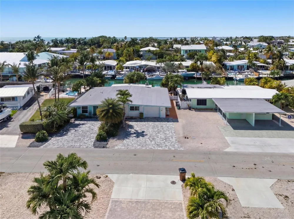 151 10th St Key Colony, FL 33051