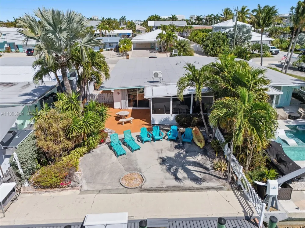 151 10th St Key Colony, FL 33051