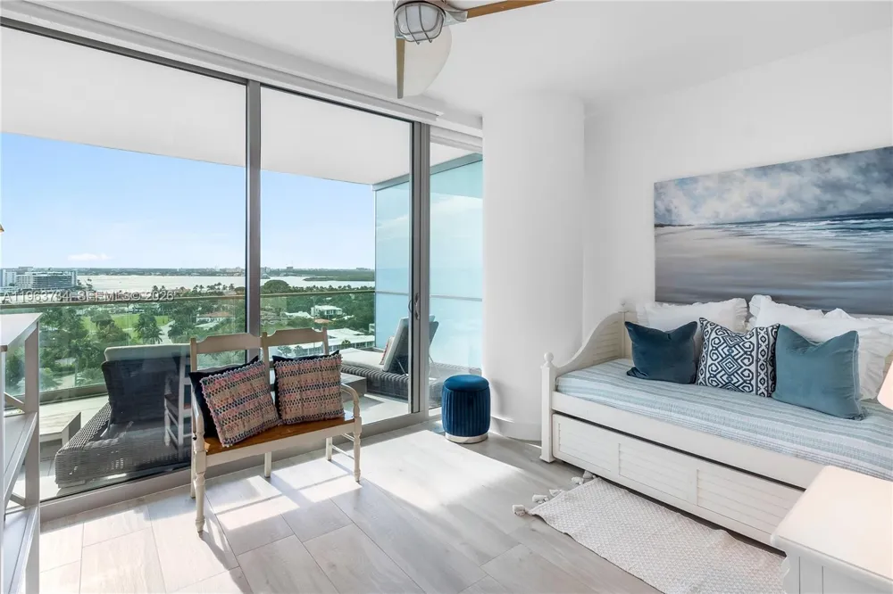 10201 Collins Ave #1205 Bal Harbour, FL 33154