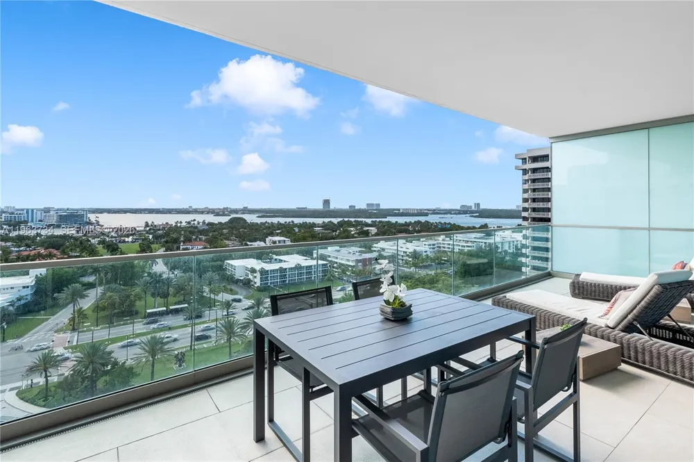 10201 Collins Ave #1205 Bal Harbour, FL 33154