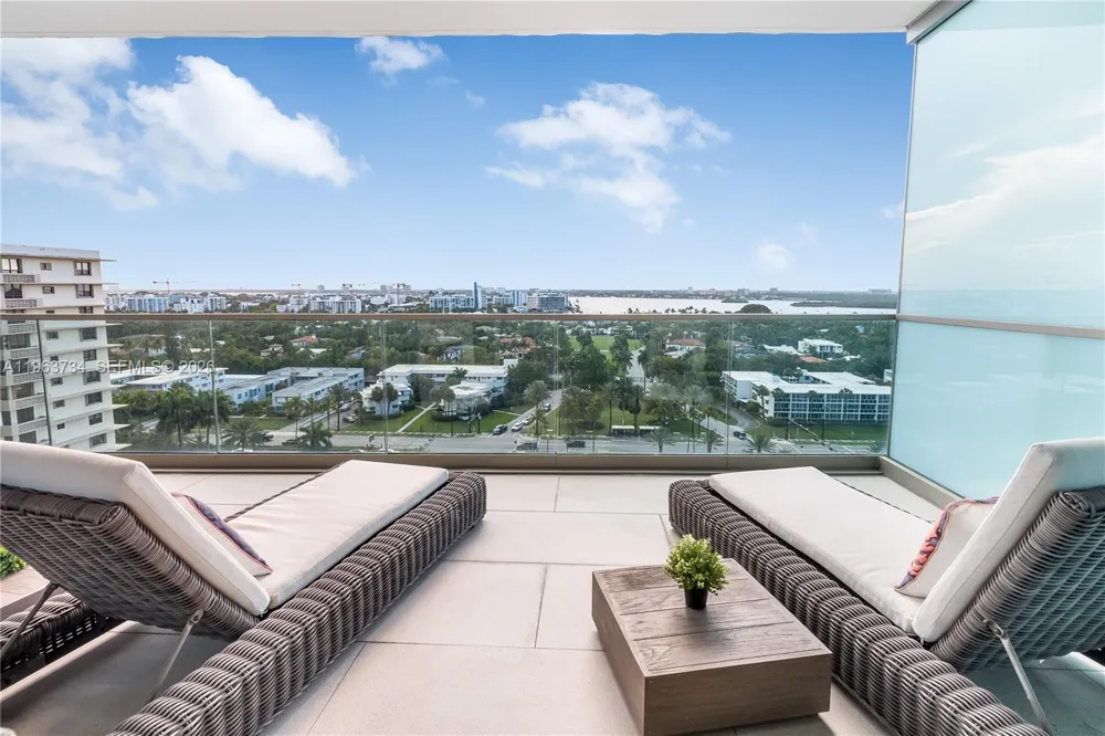 10201 Collins Ave #1205 Bal Harbour, FL 33154