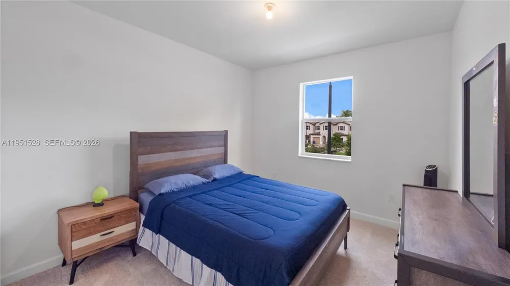 5544 NW 27th Pl Lauderhill, FL 33313