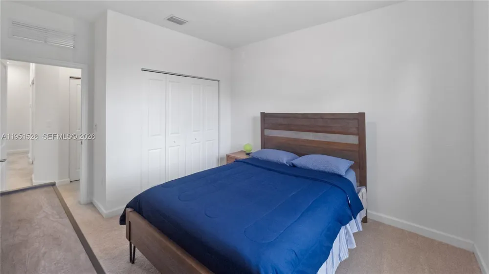 5544 NW 27th Pl Lauderhill, FL 33313