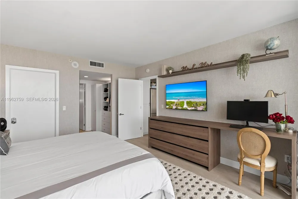 3350 SW 27th Ave #1806 Coconut Grove, FL 33133