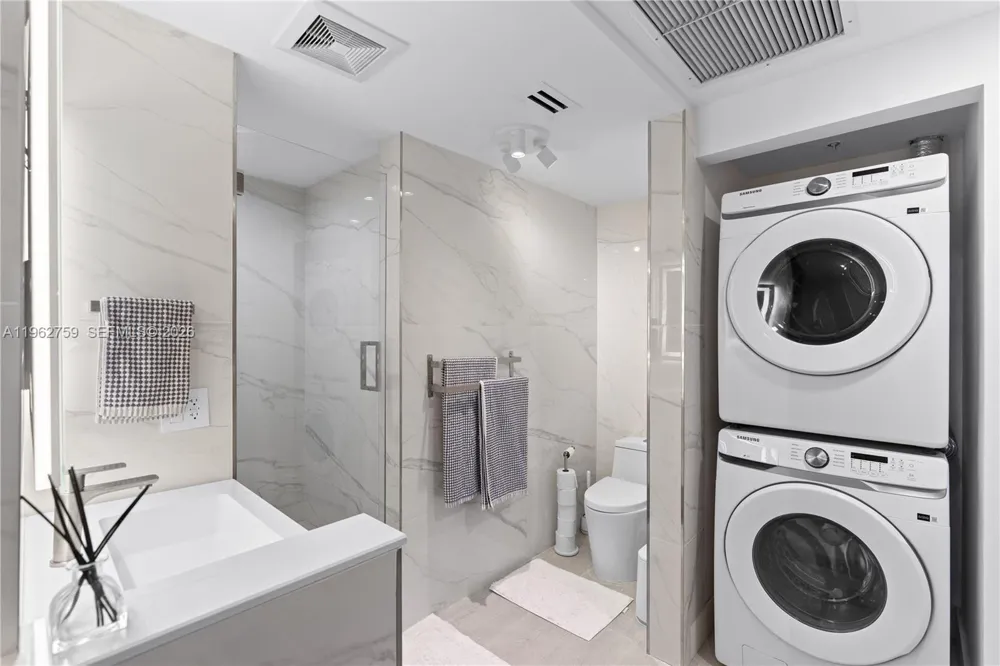 3350 SW 27th Ave #1806 Coconut Grove, FL 33133