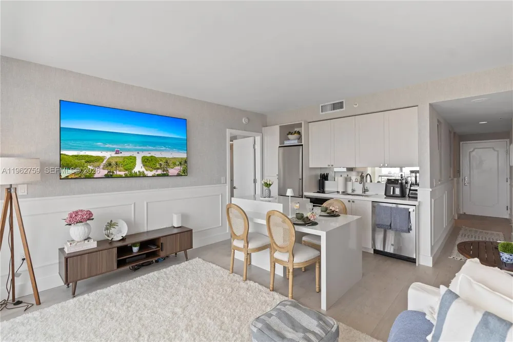 3350 SW 27th Ave #1806 Coconut Grove, FL 33133