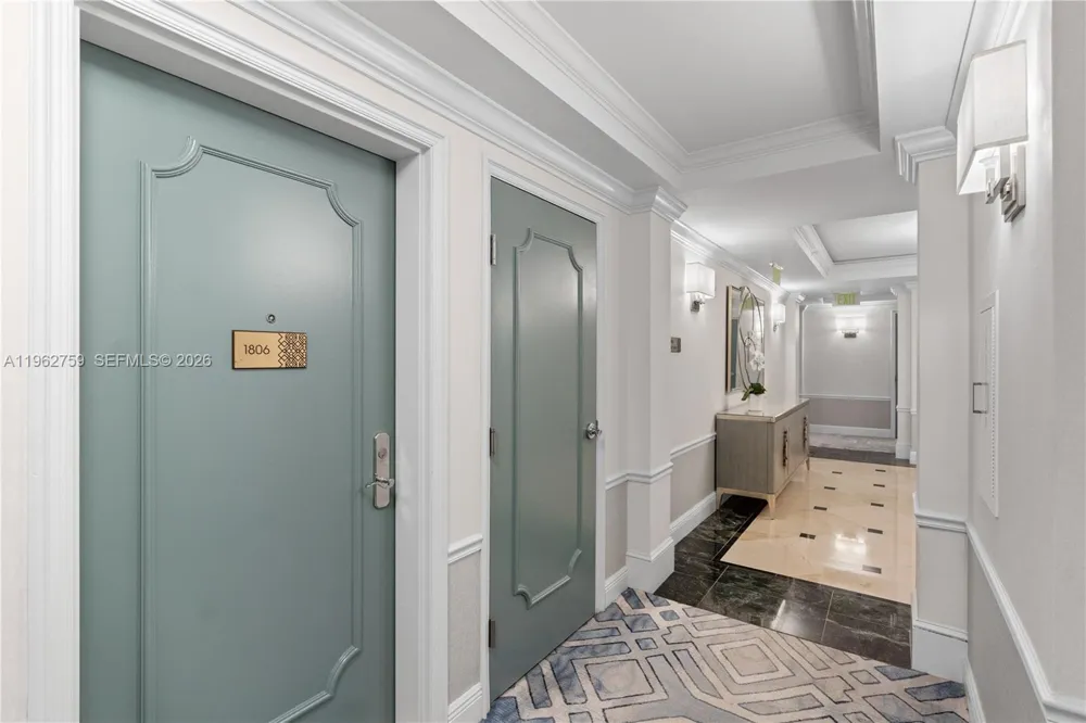 3350 SW 27th Ave #1806 Coconut Grove, FL 33133
