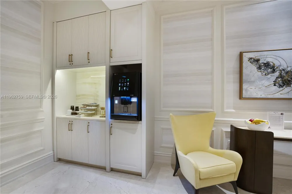 3350 SW 27th Ave #1806 Coconut Grove, FL 33133