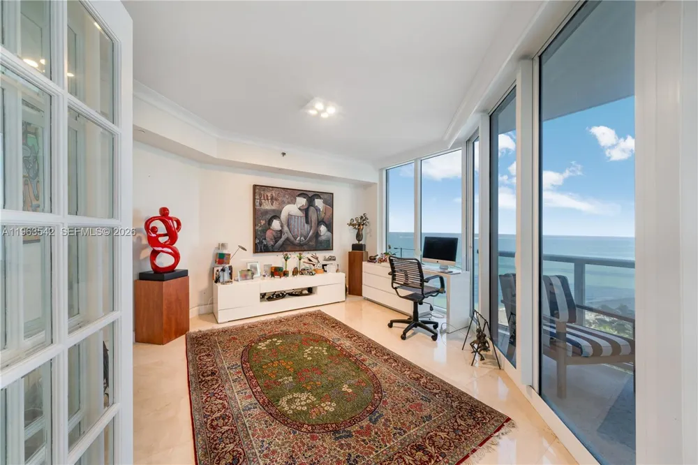 19333 E Collins Ave #1202 Sunny Isles Beach, FL 33160