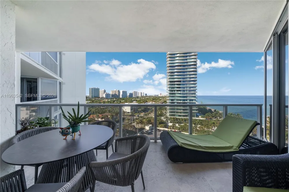 19333 E Collins Ave #1202 Sunny Isles Beach, FL 33160