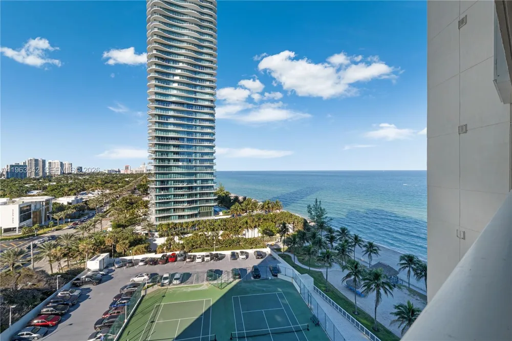 19333 E Collins Ave #1202 Sunny Isles Beach, FL 33160