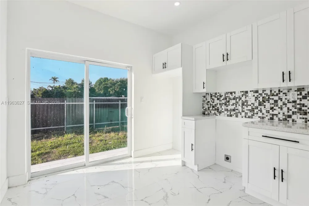 2360 Rutland St Opa-Locka, FL 33054