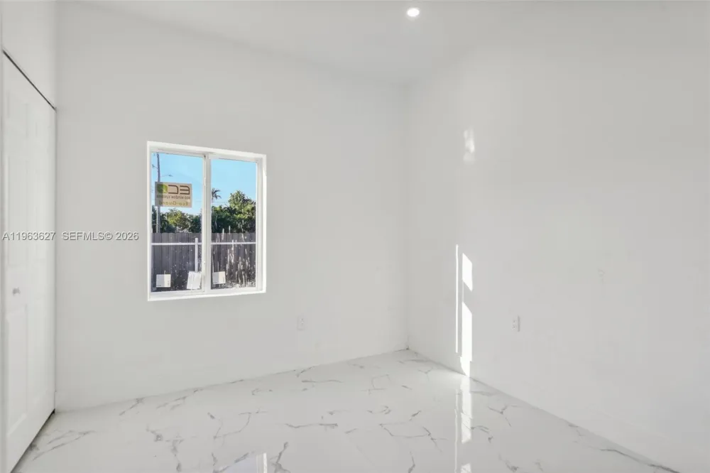 2360 Rutland St Opa-Locka, FL 33054