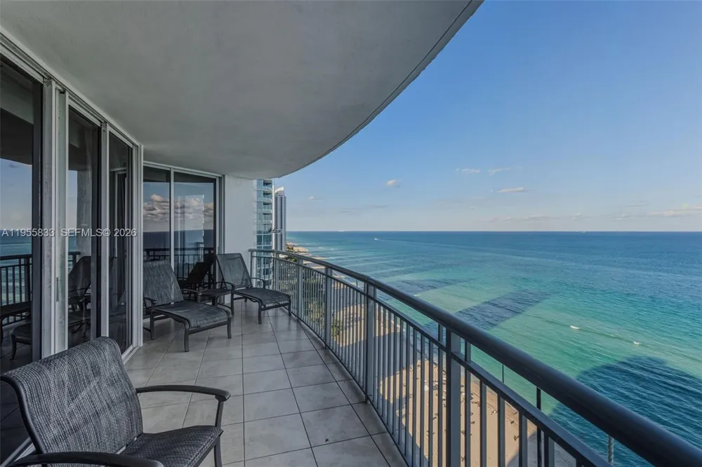 17375 Collins Ave #2401 Sunny Isles Beach, FL 33160