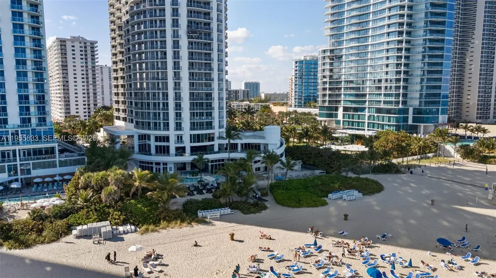 17375 Collins Ave #2401 Sunny Isles Beach, FL 33160