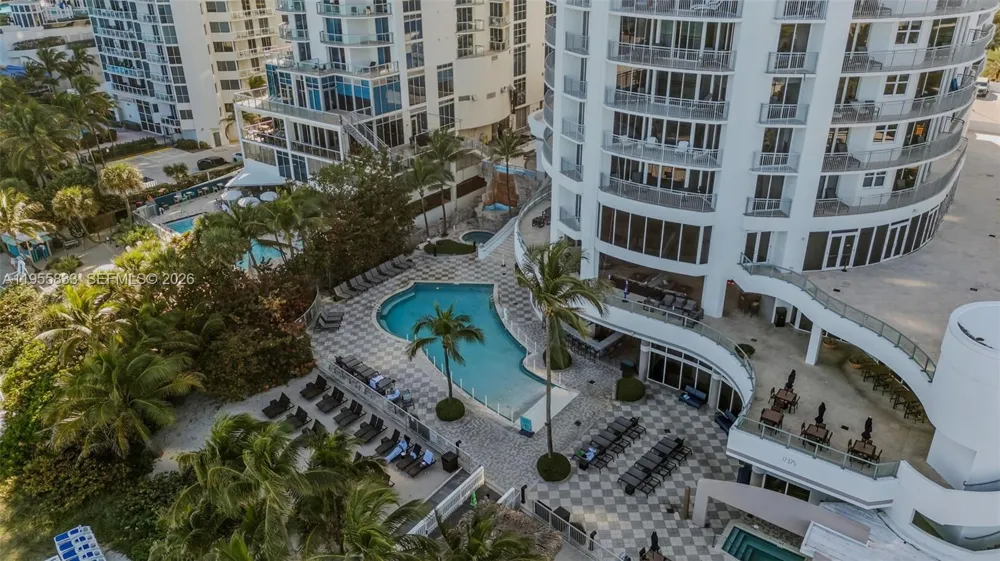 17375 Collins Ave #2401 Sunny Isles Beach, FL 33160