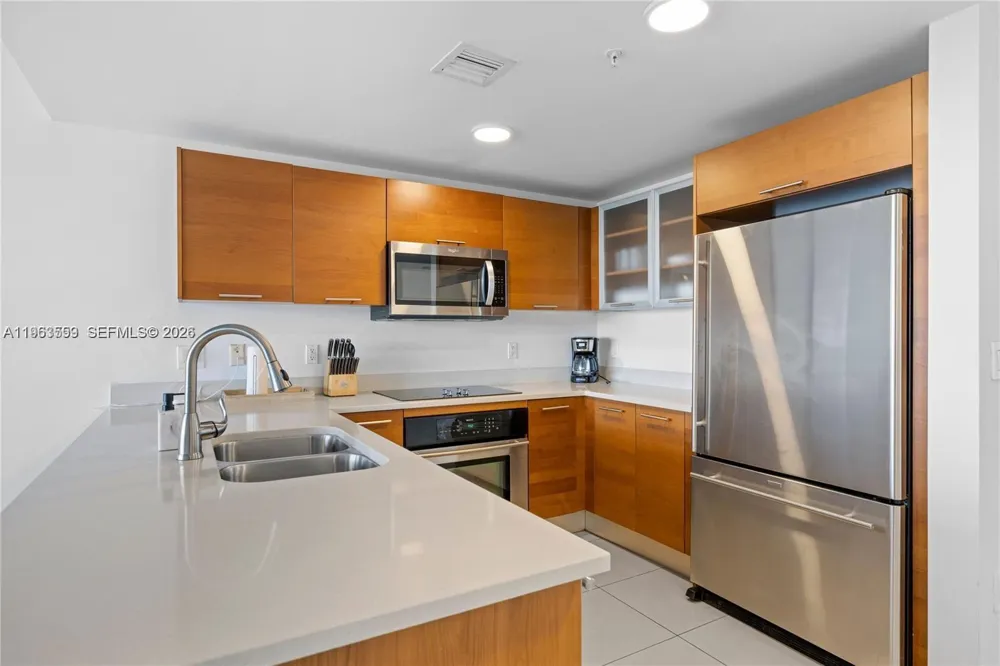 3250 NE 1st Ave #1113 Miami, FL 33137