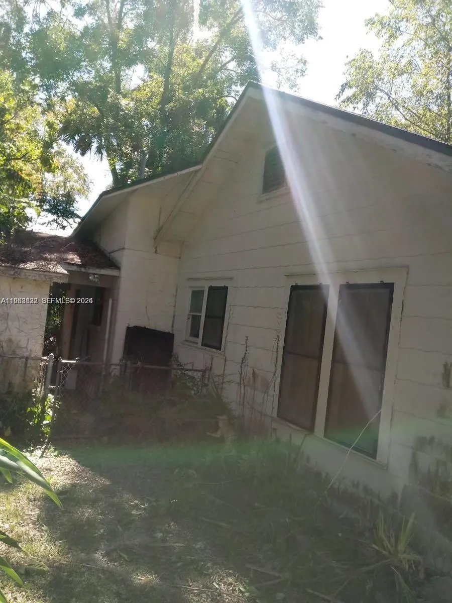 331 NE 9 AVE ocala, FL 34470