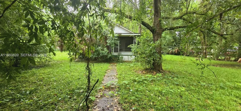 331 NE 9 AVE ocala, FL 34470