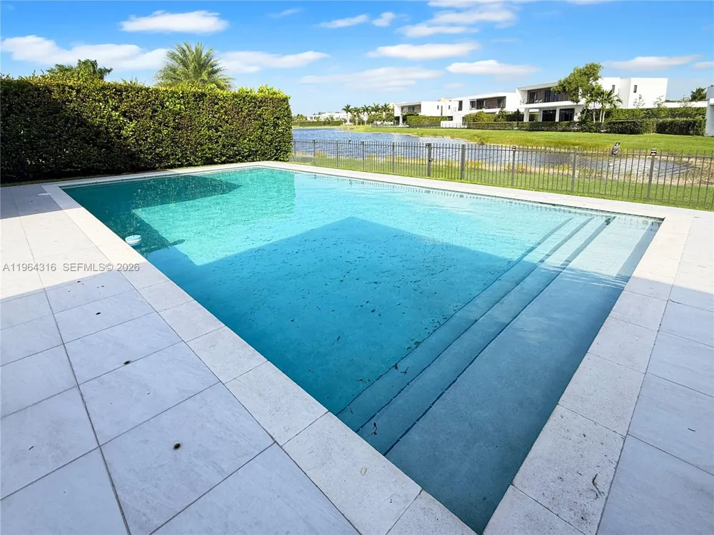 16640 Sunset Way Weston, FL 33326