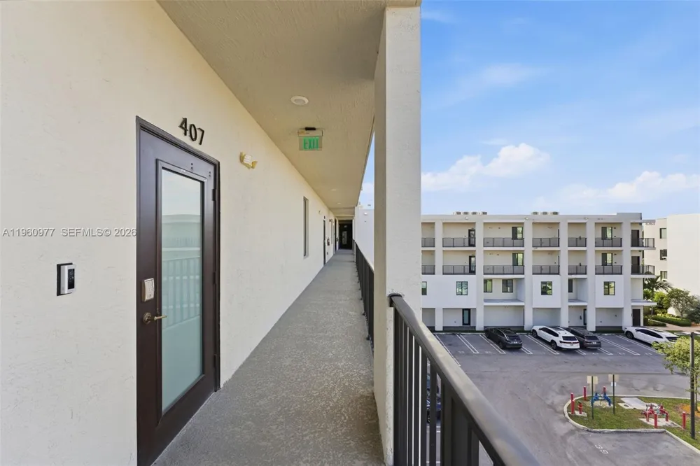 8301 NW 41st St #B-407 Doral, FL 33166