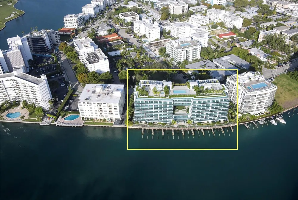 9201 E Bay Harbor Drive #502 Bay Harbor Islands, FL 33154