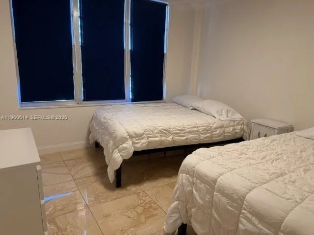 5161 Collins Ave #703 Miami Beach, FL 33140