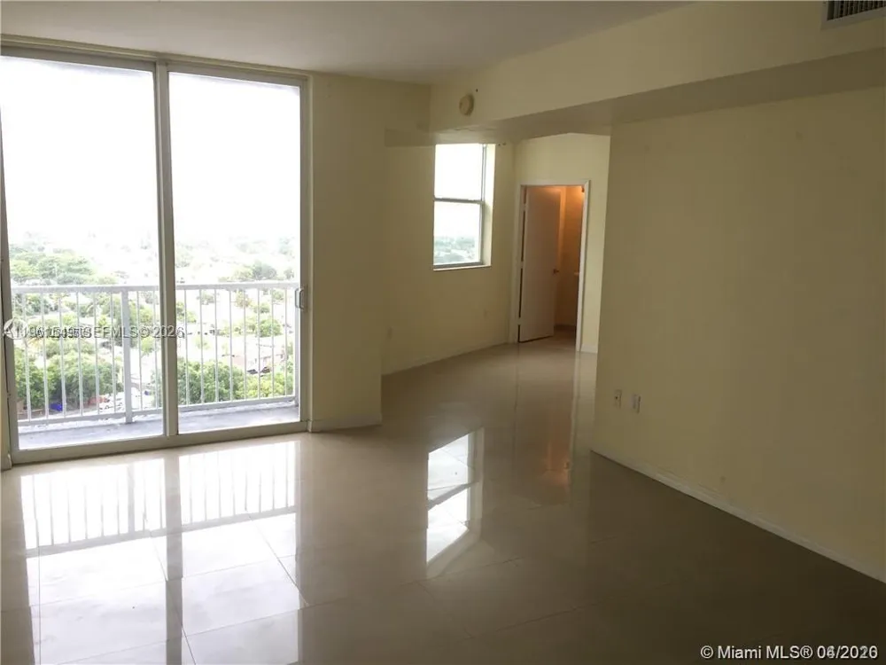 1 Glen Royal Pkwy #1404 Miami, FL 33125