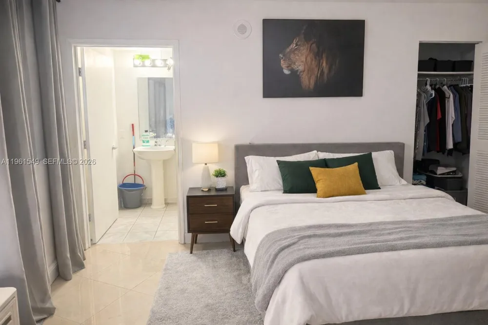 1 Glen Royal Pkwy #1404 Miami, FL 33125