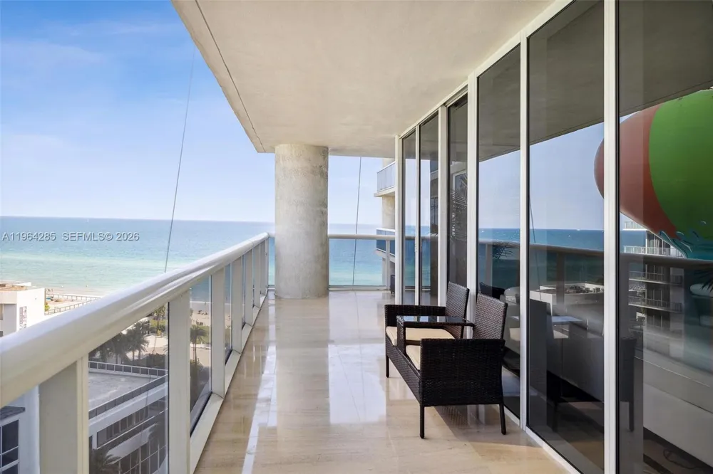 1800 S Ocean Dr #1010 Hallandale Beach, FL 33009
