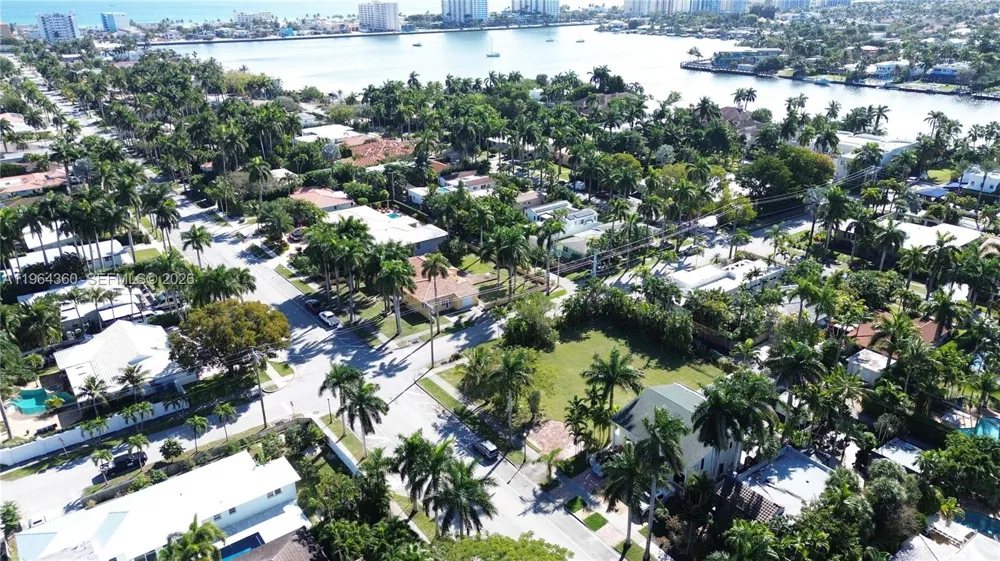 1000 Harrison St Hollywood, FL 33019