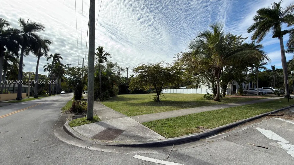 1000 Harrison St Hollywood, FL 33019