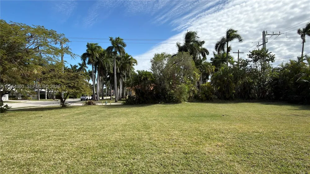 1000 Harrison St Hollywood, FL 33019